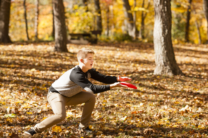 frisbee v parku