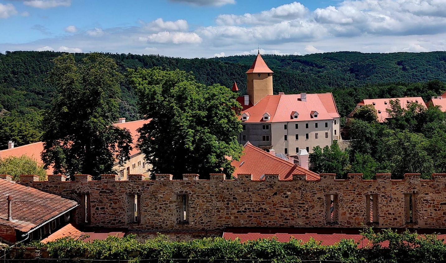 hrad veveri