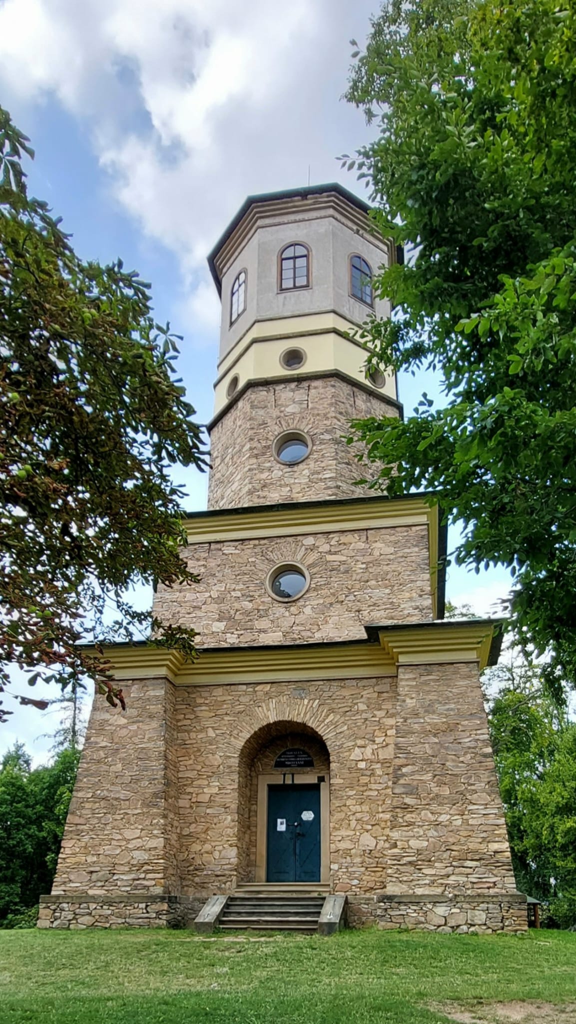 rozhledna babylon